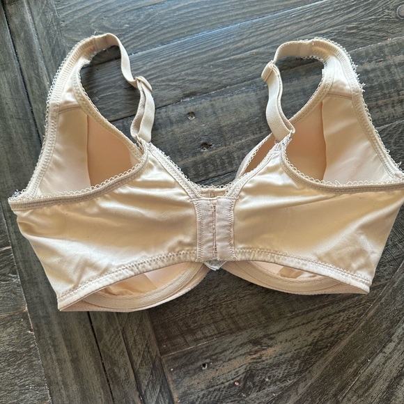 Wacoal Spacer Basic Beauty Underwire T Shirt Bra 32DD - Picture 4 of 7